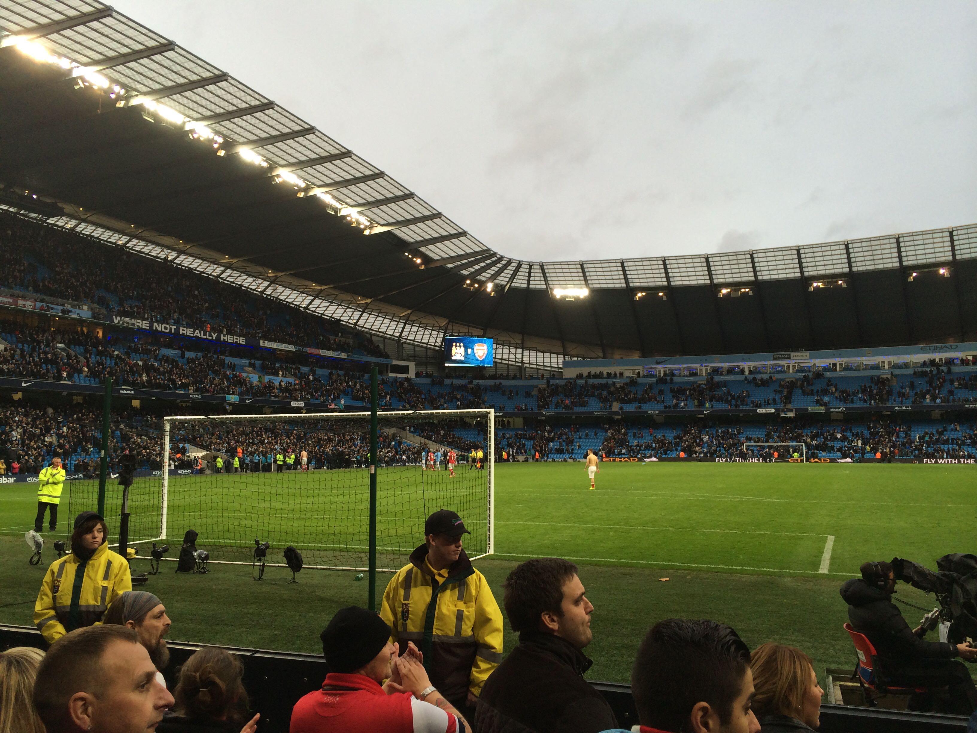 表现出更高 表现出更高