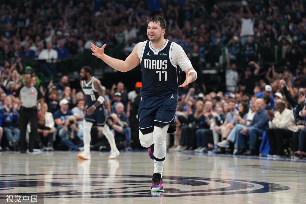 德罗赞和武 德罗赞和武